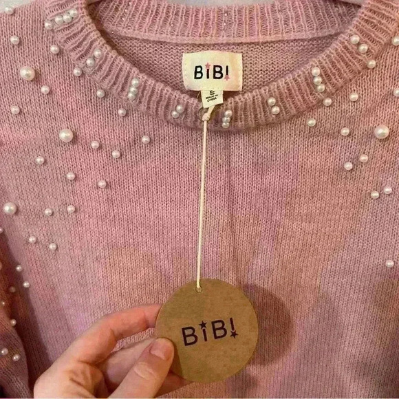 NWT BiBi Pink Pearl Embellished Chunky Knit Crewneck Oversized Sweater Small - Picture 3 of 5